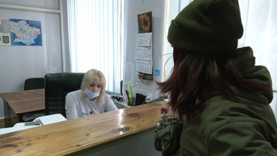 Держслужбовці написали в довідці жителя Херсонщини, що Сімферополь - це Російська Федерація Держслужбовці написали в довідці жителя Херсонщини, що Сімферополь - це Російська Федерація