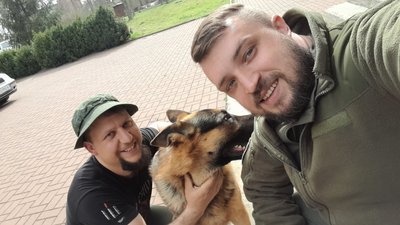 "Його світла вистачало на всіх": друзі бійця та волонтера з Черкас Павла Собка розповіли, яким він був "Його світла вистачало на всіх": друзі бійця та волонтера з Черкас Павла Собка розповіли, яким він був