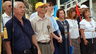 У Дніпрі відзначили 30-річчя з дня першого підняття жовто-блакитного прапора У Дніпрі відзначили 30-річчя з дня першого підняття жовто-блакитного прапора