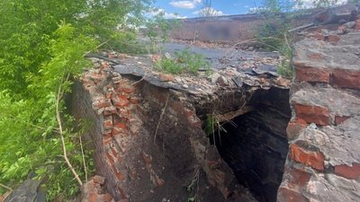 Обвал стіни: у Кременчуці загинули двоє людей Обвал стіни: у Кременчуці загинули двоє людей