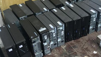 Комп’ютерну техніку та мобільні телефони намагався перевести франківець через кордон Комп’ютерну техніку та мобільні телефони намагався перевести франківець через кордон