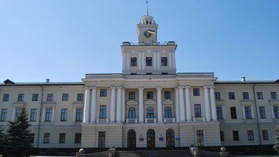 У Хмельницькій ОДА виявили ще вісім хворих на COVID-19