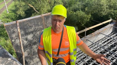 Сергій Мартиненко, виконроб на ремонті мосту Сергій Мартиненко, виконроб на ремонті мосту