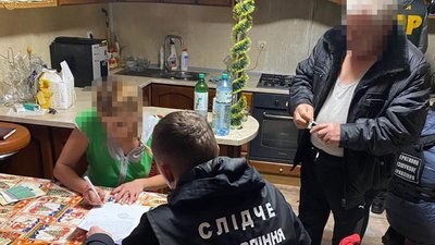 На Закарпатті судитимуть іноземців, які нелегально перевозили людей до ЄС На Закарпатті судитимуть іноземців, які нелегально перевозили людей до ЄС