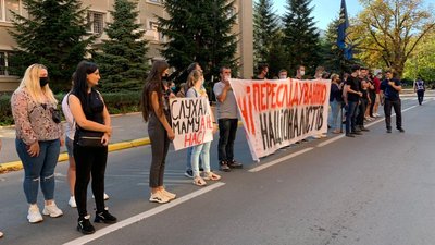 Франківський Нацкорпус звинувачує СБУ у прослуховуванні Франківський Нацкорпус звинувачує СБУ у прослуховуванні