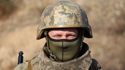Військовий 100 механізованої бригади