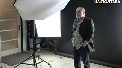 У Полтаві влаштували благодійний фотопроєкт для тих, кому за 60 У Полтаві влаштували благодійний фотопроєкт для тих, кому за 60