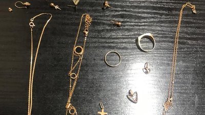 Бійці спецпідрозділу КОРД з поліцією затримали чоловіків, які обкрадали квартири Бійці спецпідрозділу КОРД з поліцією затримали чоловіків, які обкрадали квартири