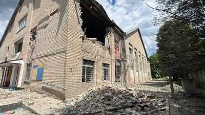 Вільнянськ, Вільнянськ обстріл, атака на Вільнянськ 1 червня, будинок культури Вільнянськ