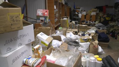 Збирають необхідне для військових та планують придбати безпілотник для фронту. Як волонтери Донеччини допомагають ЗСУ Збирають необхідне для військових та планують придбати безпілотник для фронту. Як волонтери Донеччини допомагають ЗСУ