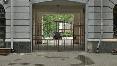 Ув’язнення та виправдання: у Полтаві суд ухвалив рішення у справі різанини біля "Газетного ряду" Ув’язнення та виправдання: у Полтаві суд ухвалив рішення у справі різанини біля "Газетного ряду"