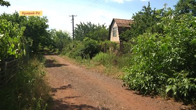 Представники садівничого товариства «Комунарівець» просять призупинити будівництво дороги Представники садівничого товариства «Комунарівець» просять призупинити будівництво дороги