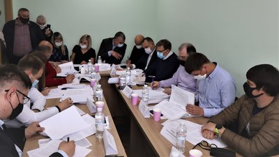 У Сумах шукають, хто збиратиме та вивозитиме побутове сміття У Сумах шукають, хто збиратиме та вивозитиме побутове сміття