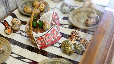 Виставка вишитих рушників з різних районів області Виставка вишитих рушників з різних районів області