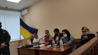 Справа Стерненка: обвинувачення заявило про залучення батьків загиблого, суд відхилив заяву Справа Стерненка: обвинувачення заявило про залучення батьків загиблого, суд відхилив заяву