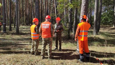 «Це моя робота». На Полтавщині влаштували змагання серед вальників лісу «Це моя робота». На Полтавщині влаштували змагання серед вальників лісу