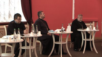 У Запоріжжі відбувся релігійний форум. Серед іншого - говорили про герб
