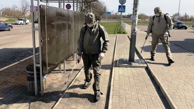 З початку карантину на Херсонщині рятувальники продезінфікували 65 автомобілів З початку карантину на Херсонщині рятувальники продезінфікували 65 автомобілів