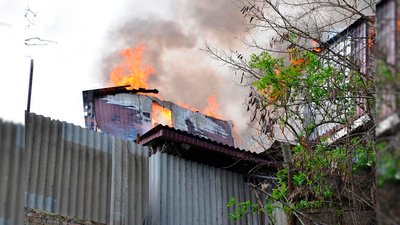 В одній із пожеж травмовано чоловіка: у Чернігові горіли два житлові будинки В одній із пожеж травмовано чоловіка: у Чернігові горіли два житлові будинки