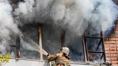 Рятувальники за добу гасили дві пожежі, які виникли внаслідок російських обстрілів