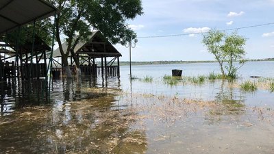 Небезпеки підтоплення немає. Рівень води в акваторії Миколаєва піднявся Небезпеки підтоплення немає. Рівень води в акваторії Миколаєва піднявся