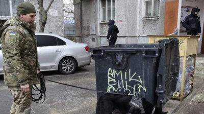 Немовля у смітнику знайшли в мікрорайоні Намив