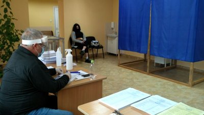 У Луцькому пологовому будинку 100% активність виборців і троє новонароджених У Луцькому пологовому будинку 100% активність виборців і троє новонароджених