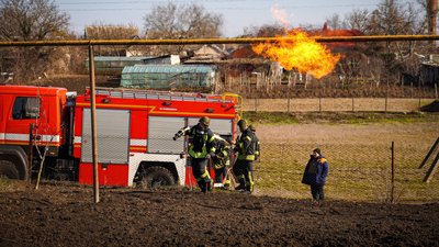 Внаслідок російських обстрілів за добу у Херсонській громаді виникли чотири пожежі
