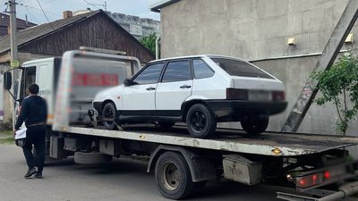 Без водійських прав і п’яний: патрульні склали на херсонця протокол та викликали слідчих Без водійських прав і п’яний: патрульні склали на херсонця протокол та викликали слідчих