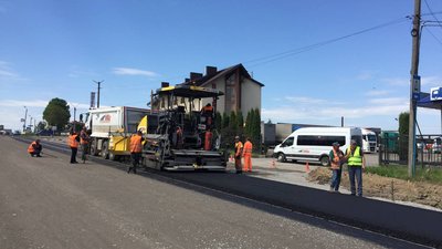 У Тернополі асфальтують Гаївський міст У Тернополі асфальтують Гаївський міст