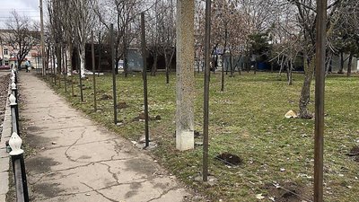 Будівництво ТЦ в Миколаєві. Біля міжміського автовокзалу розпочали підготовчі роботи