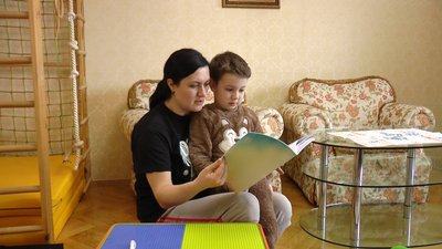 Скорочений робочий день або соцвідпустка: що робити батькам під час карантину?