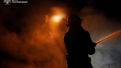 На Полтавщині ліквідували пожежу після російського удару по об’єкту газовидобувної галузі