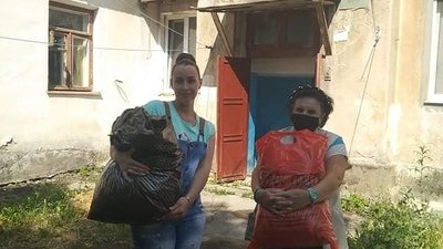 Волонтери з Кам'янця-Подільського самотужки збирають бебі-бокси для породіль