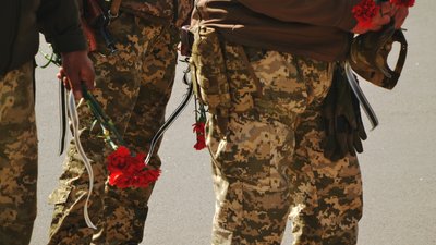 "Ми молили Бога до останнього": на Одещині простилися із загиблими військовослужбовцями "Ми молили Бога до останнього": на Одещині простилися із загиблими військовослужбовцями