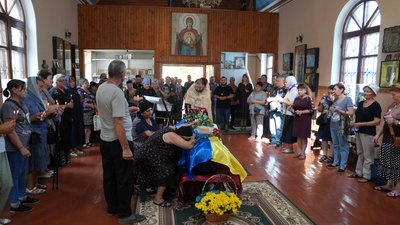 Херсон, прощання, військовий, загинув на війні, солдат