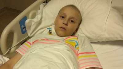 Купив паску — допоміг онкохворим. У вінницькій школі влаштували "Великодній ярмарок добра" Купив паску — допоміг онкохворим. У вінницькій школі влаштували "Великодній ярмарок добра"