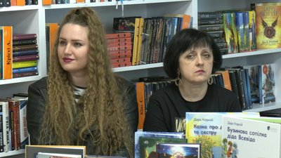 У Тернополі в бібліотеці облаштували зал для читання та зустрічей У Тернополі в бібліотеці облаштували зал для читання та зустрічей