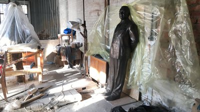 «Про цю людину дізнався у дорослому віці»: у Полтаві планують встановити пам’ятник Леву Вайнгорту «Про цю людину дізнався у дорослому віці»: у Полтаві планують встановити пам’ятник Леву Вайнгорту