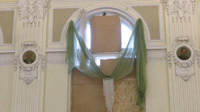 Відновлення двох харківських бібліотек: як українці збирають гроші Відновлення двох харківських бібліотек: як українці збирають гроші