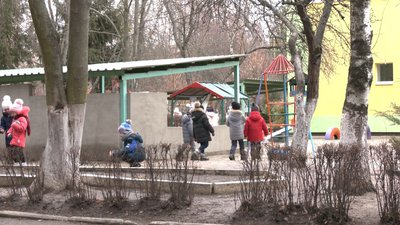 Труба прогнила у трьох місцях: коли у Луцьку ліквідують витік тепломережі на Соборності