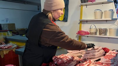 Продавчиня Наталія Продавчиня Наталія