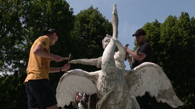 У Стрийському парку Львова реставрують фонтан зі скульптурою "Івасик-Телесик"