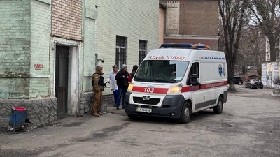 швидка, лікарня