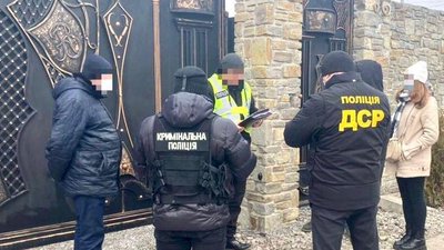 На Хмельниччині викрили злочинців, які займалися оборудками з авто - поліція
