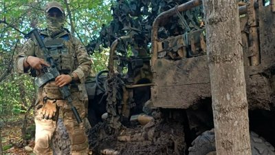 Колишній рятувальник, а нині боєць ССО Сергій під час служби, архівне фото
