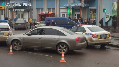 Погоня у Рівному: копи наздогнали авто на Північному Погоня у Рівному: копи наздогнали авто на Північному