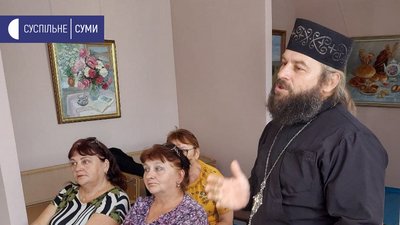 Церковну метричну книгу ХІХ століття передали музею на Сумщині Церковну метричну книгу ХІХ століття передали музею на Сумщині