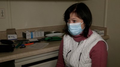 До Новоселівки, що біля Чернігова, приїхали лікарі, щоб оглянути дітей До Новоселівки, що біля Чернігова, приїхали лікарі, щоб оглянути дітей