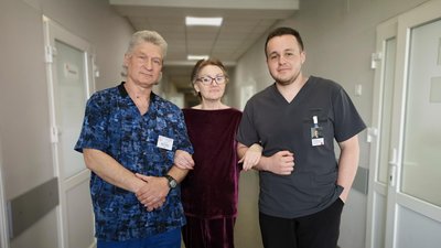 Думала, що набрала вагу: львівські лікарі видалили жінці 13-кілограмову пухлину